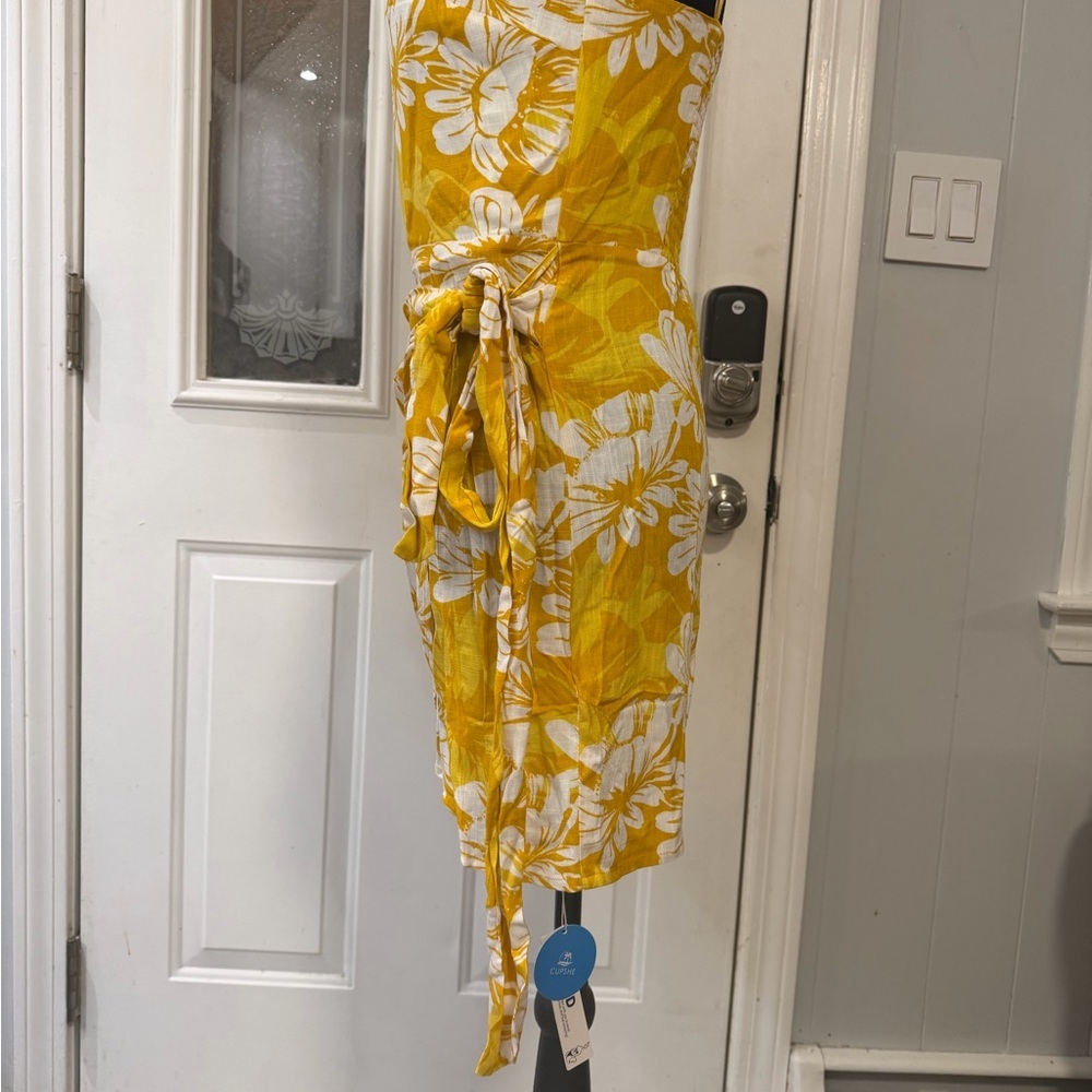 Cupshe Yellow Floral Mini Dress - Picture 5 of 5